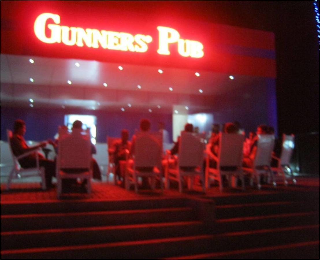 Gunners' Club - Minneriya Kültér fotó